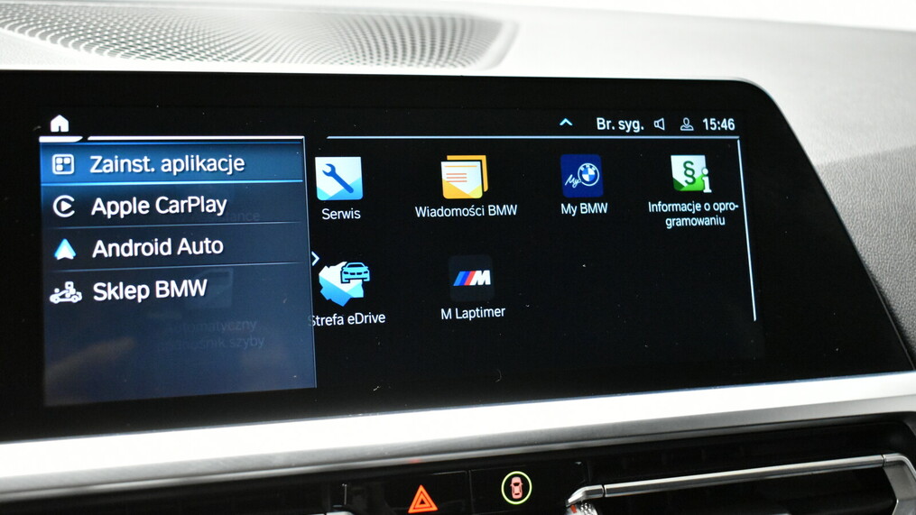 BMW Seria 3, 330