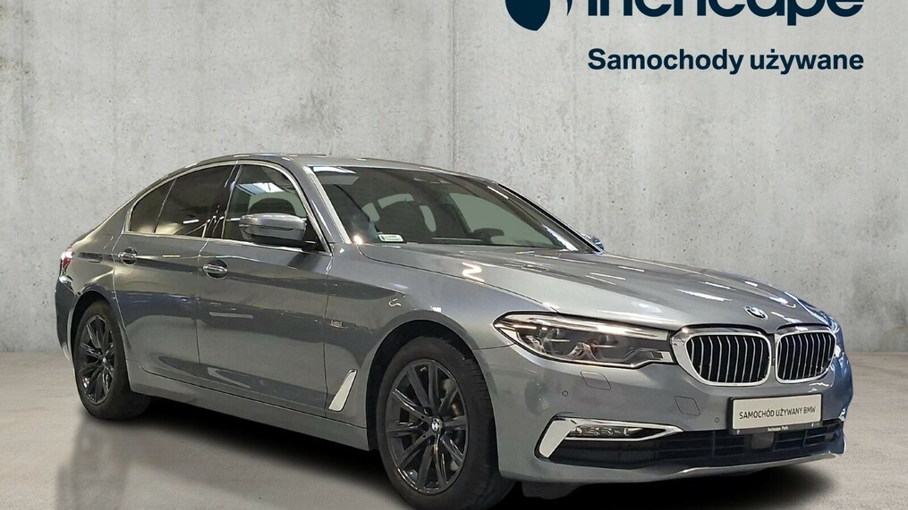 BMW Serii 5, 530