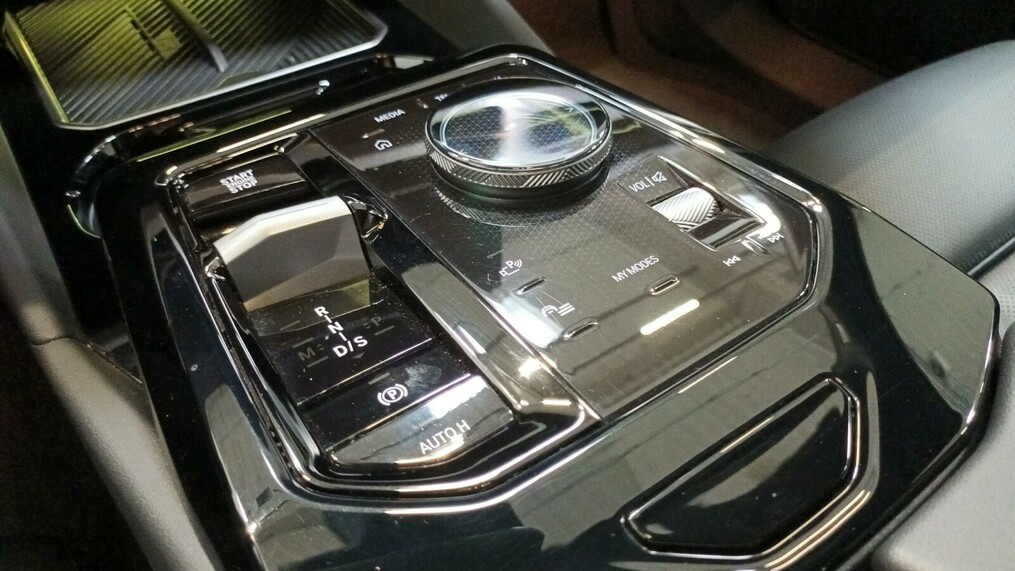 BMW Seria 5, 520