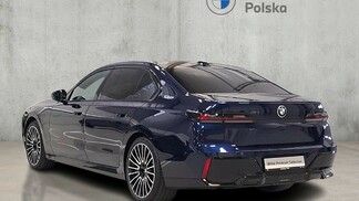 BMW Serii 7, 740