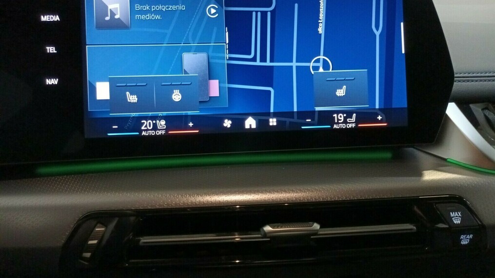 BMW Seria 2 218