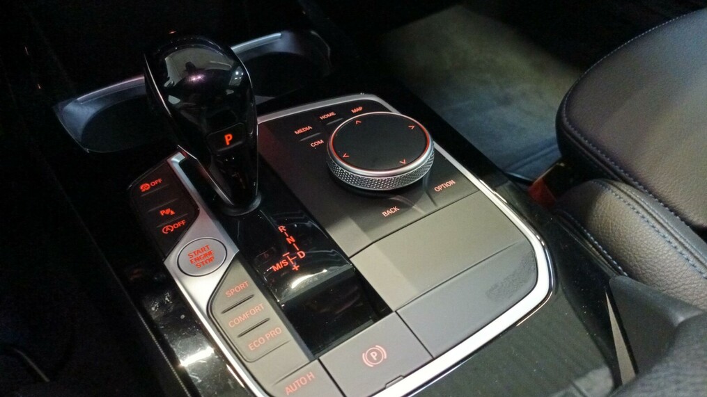 BMW Seria 2 218