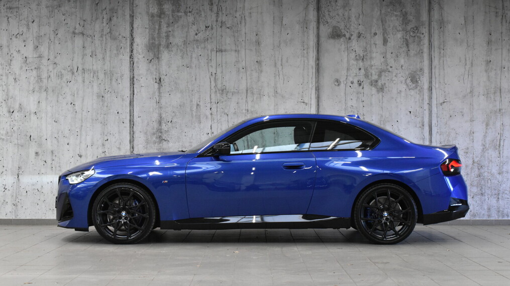 BMW Serii 2, 240