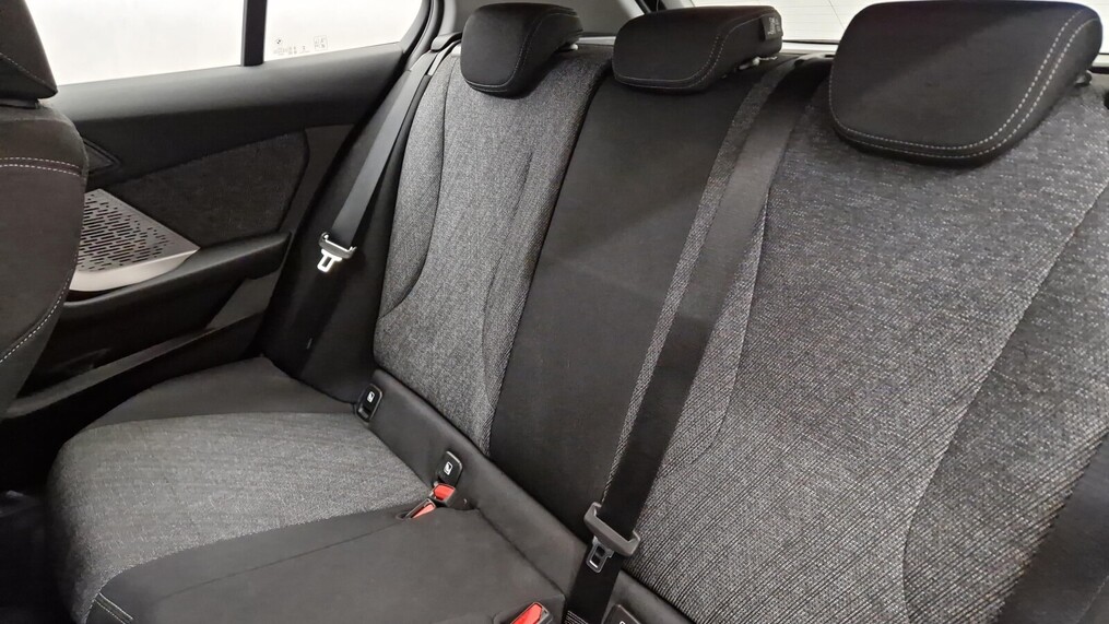 BMW Serii 1, 118