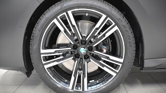 BMW Seria 7 i7