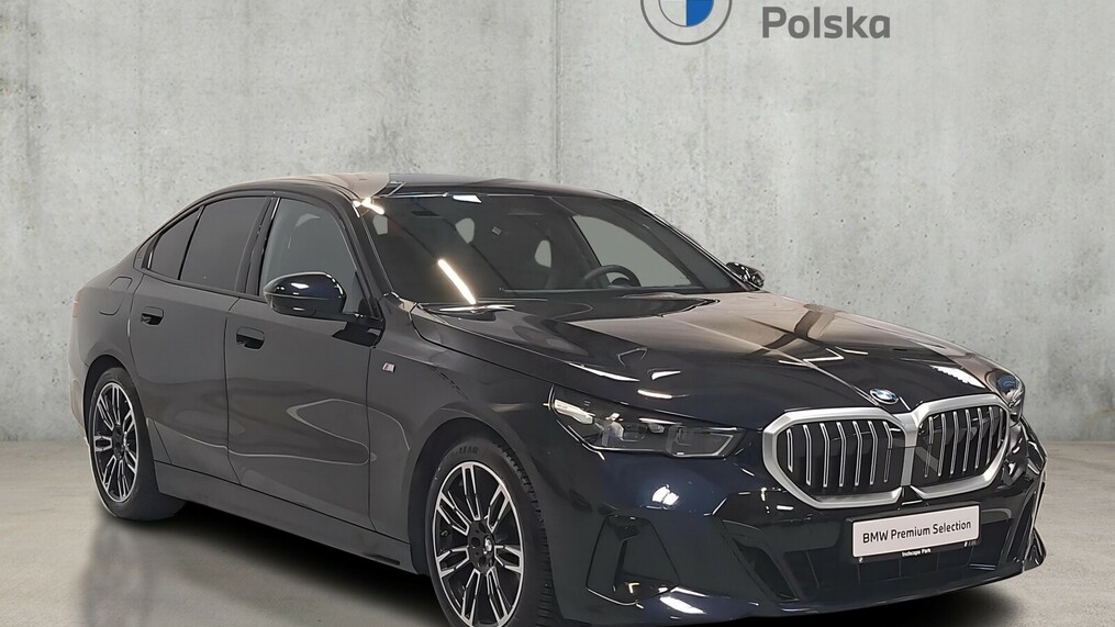 BMW Serii 5, 520
