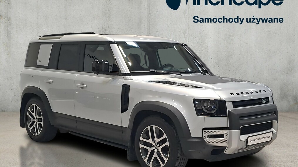 Land Rover Defender 110