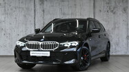 BMW Seria 3, 330