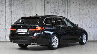 BMW Serii 5, 520