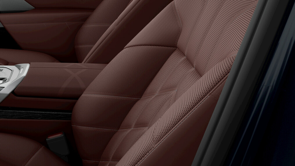 BMW Serii 7, 740