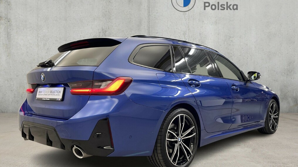 BMW Serii 3, 320