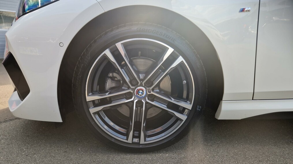 BMW Seria 2 218