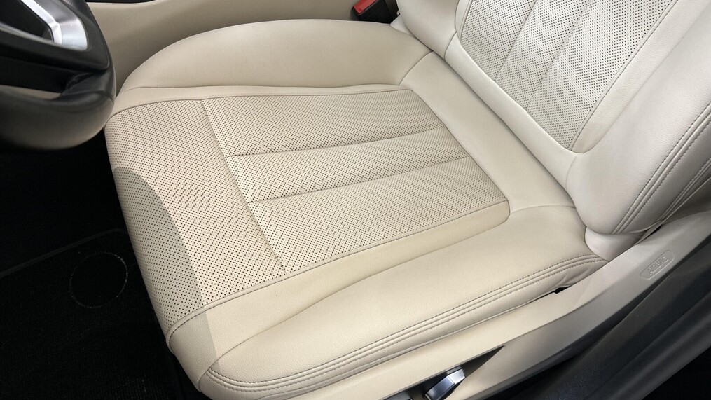 BMW Serii 5, 518