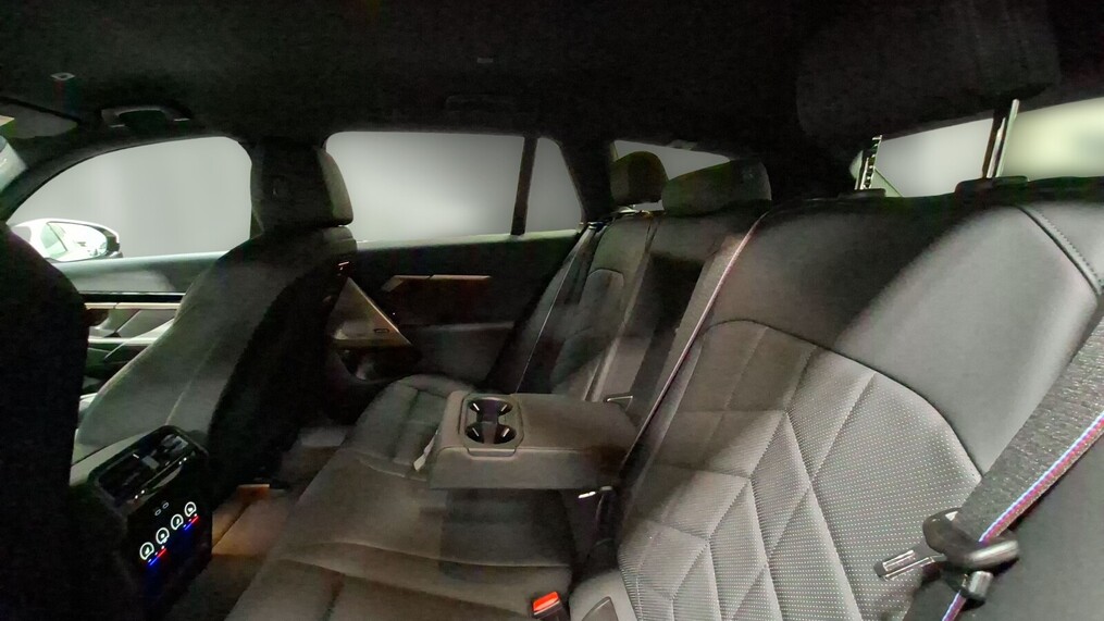 BMW Serii 5, 520