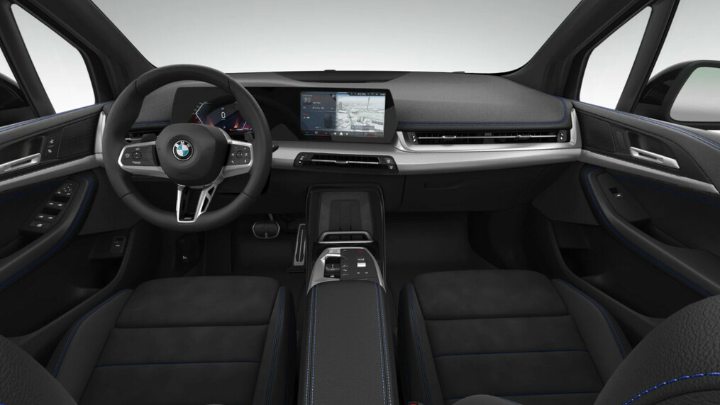 BMW Serii 2, 218