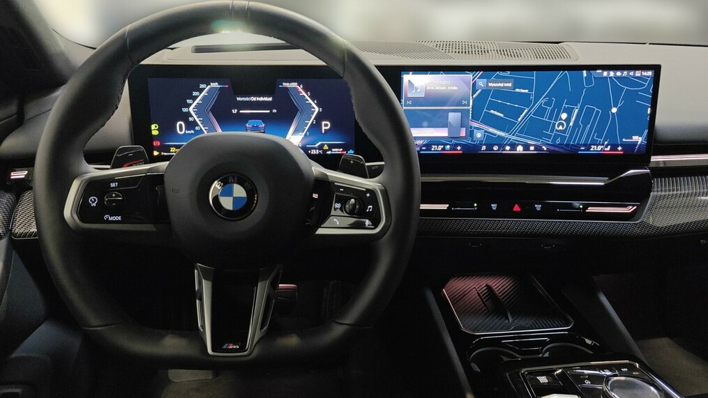 BMW Serii 5, 520