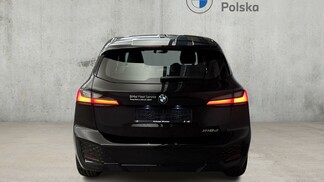 BMW Serii 2, 218