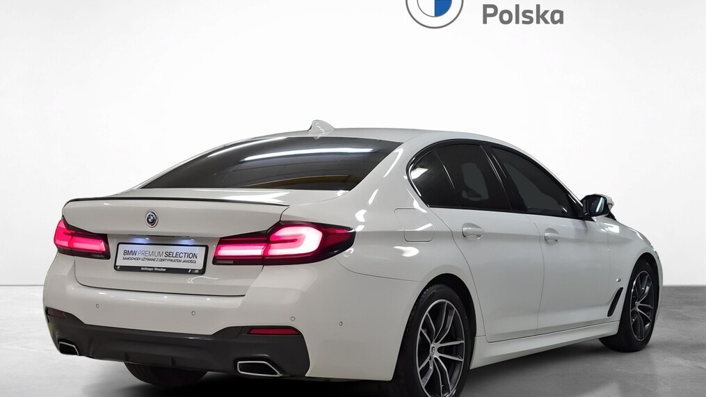 BMW Serii 5, 518