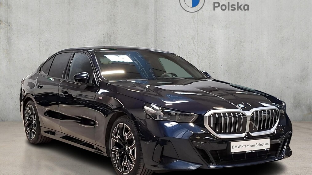 BMW Serii 5, 520