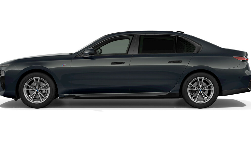 BMW Serii 7, 740