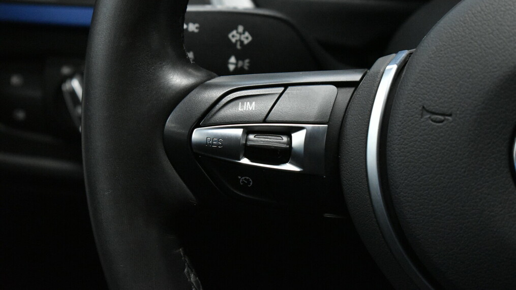 BMW Seria 3, 320