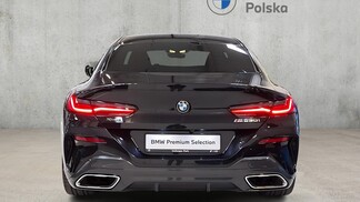 BMW Serii 8, 850