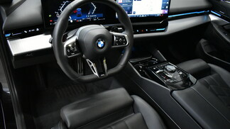 BMW Serii 5, 520