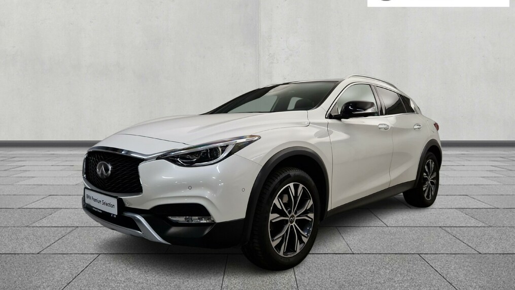 Infiniti QX30