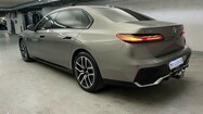 BMW Seria 7 740