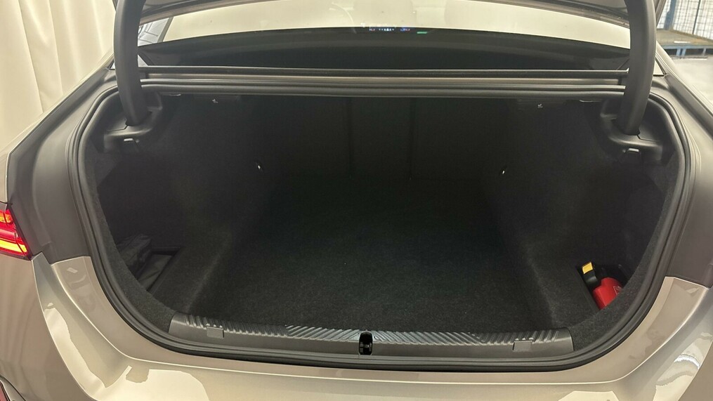 BMW Seria 5, 520