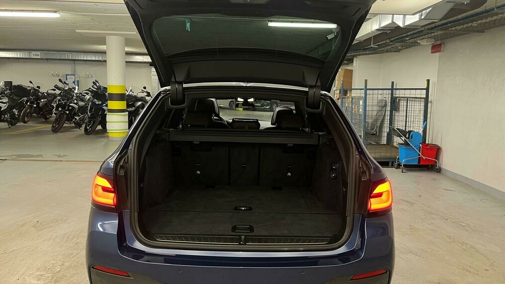BMW Serii 5, 530