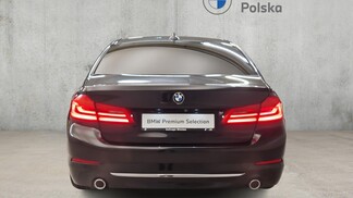 BMW Serii 5, 520