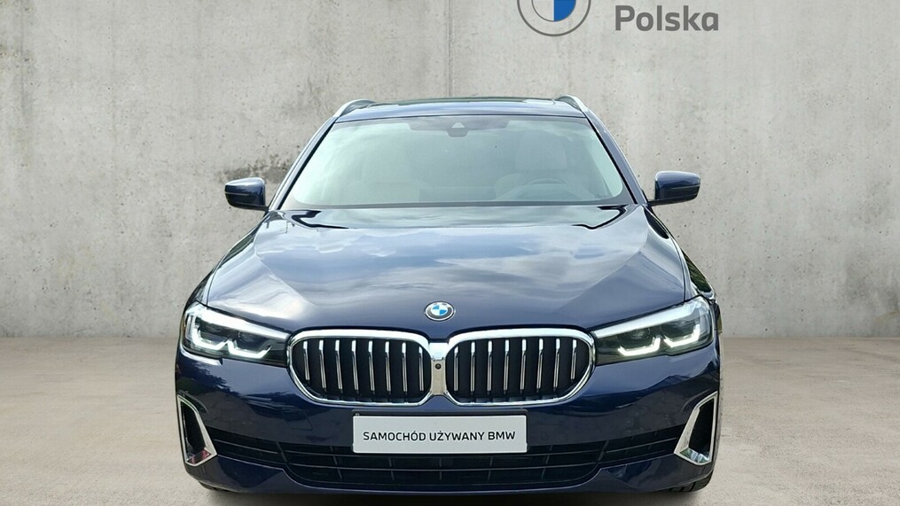 BMW Serii 5, 530