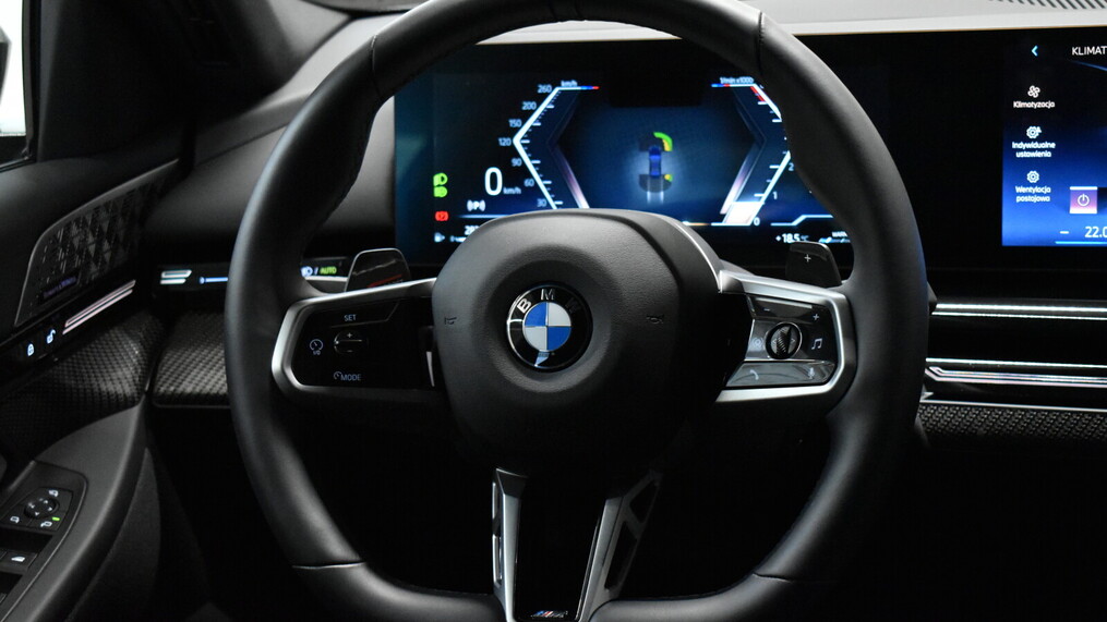 BMW Serii 5, 540