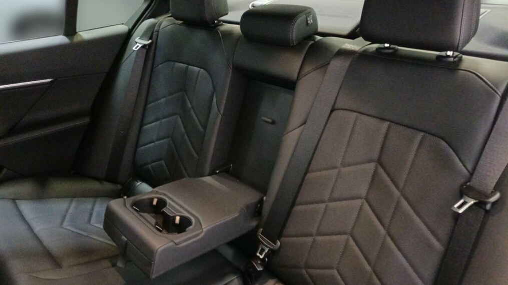 BMW Seria 5, 520
