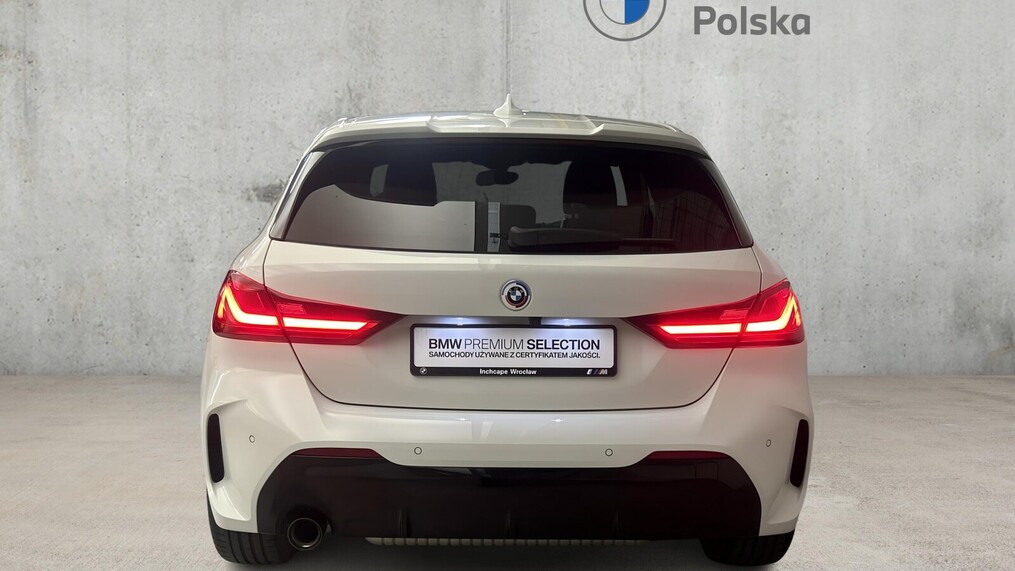BMW Serii 1, 118