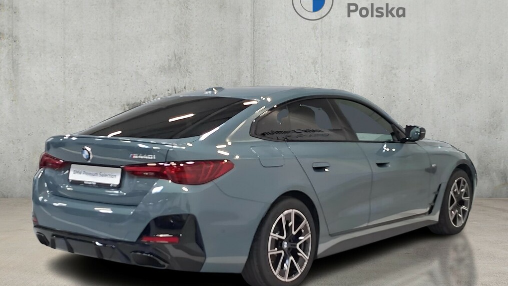 BMW Serii 4, 440