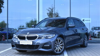 BMW Serii 3, 320