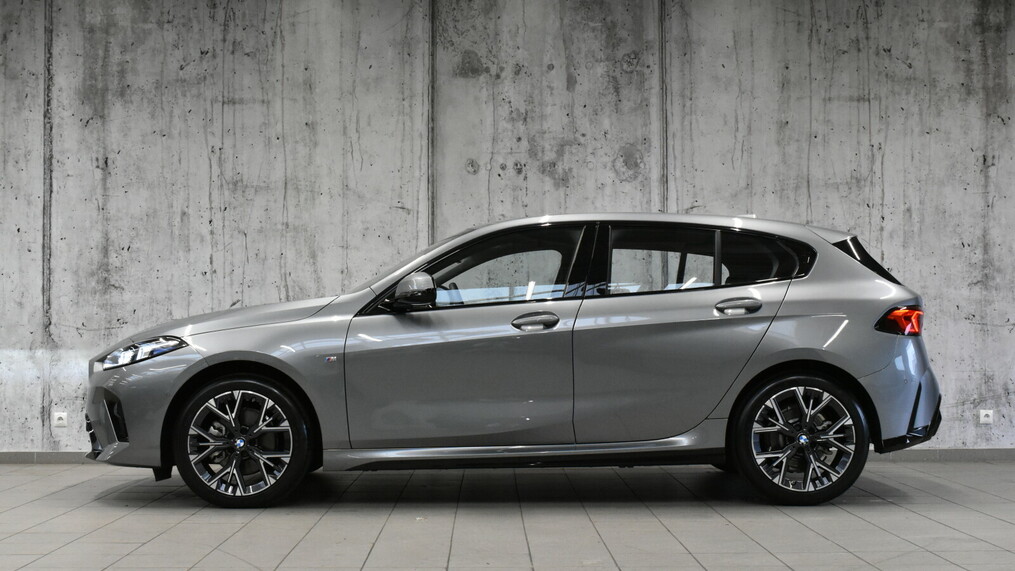 BMW Serii 1, 118