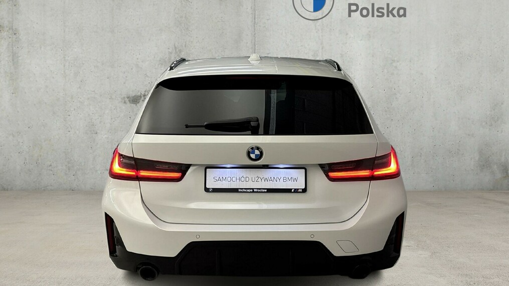 BMW Serii 3, 320