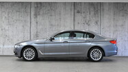 BMW Serii 5, 530