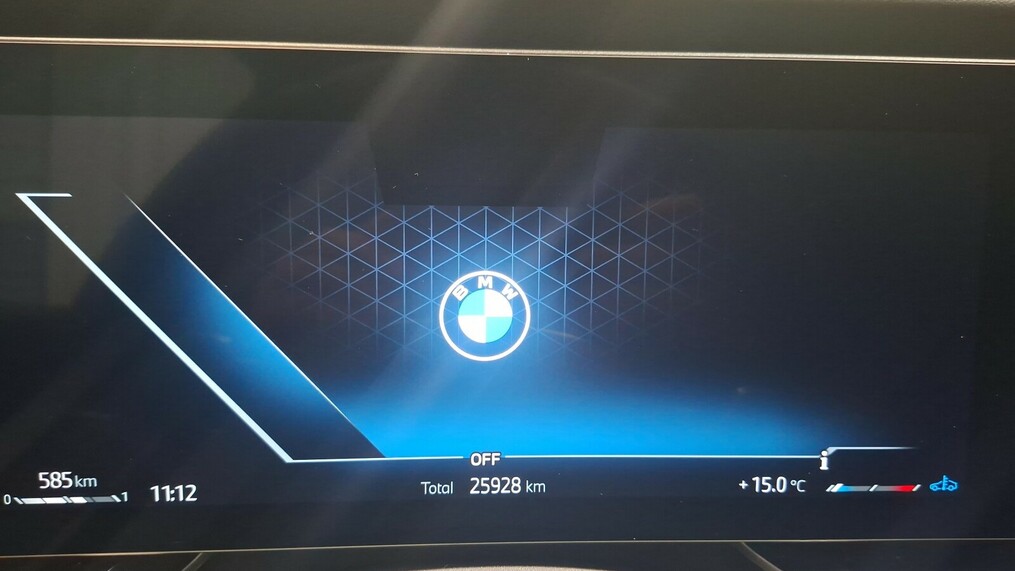 BMW Serii 7, 740
