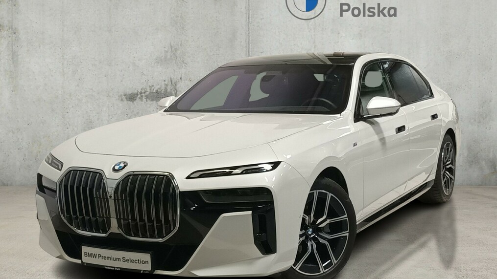 BMW Serii 7, 740