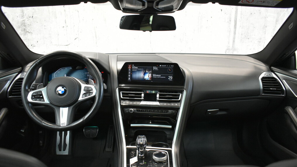 BMW Seria 8 840
