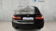 BMW Serii 3, 330