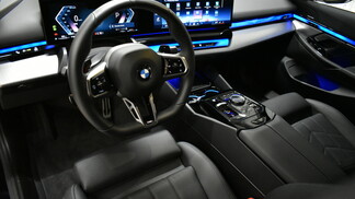 BMW Serii 5, 520