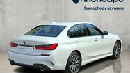 BMW Serii 3, 320