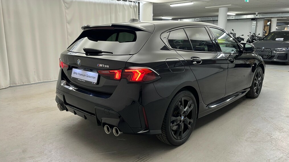 BMW Serii 1, 135