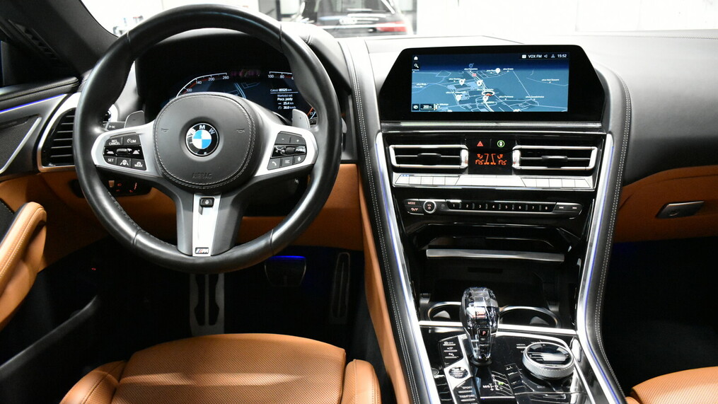 BMW Seria 8 840