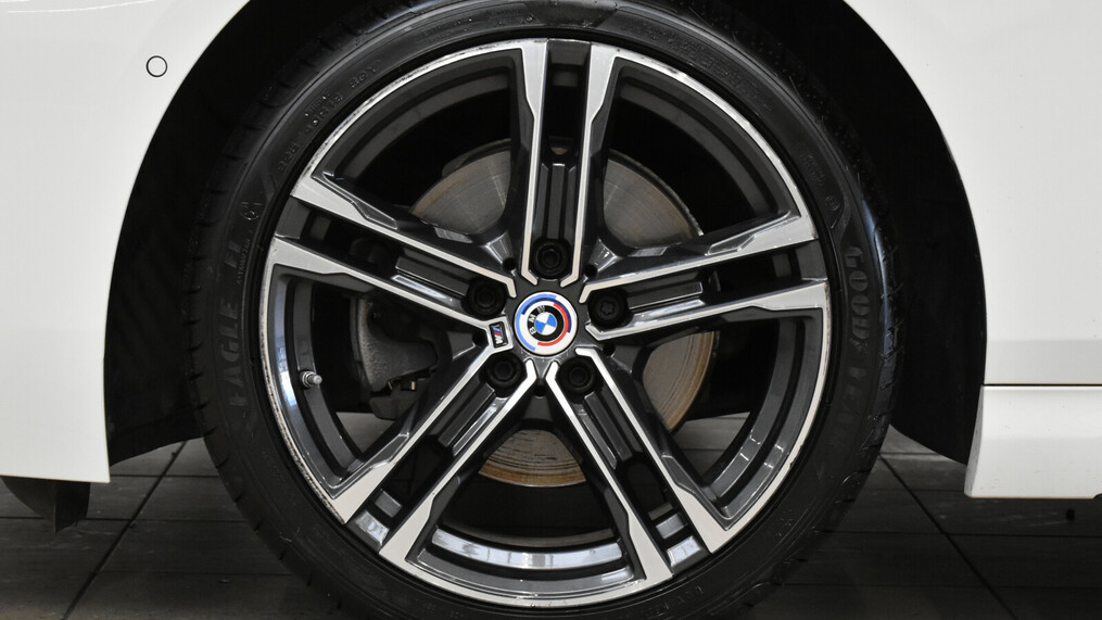BMW Seria 2 218